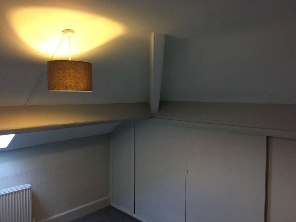 Villa @33 Fab Townhouse Holyhead Exterior foto